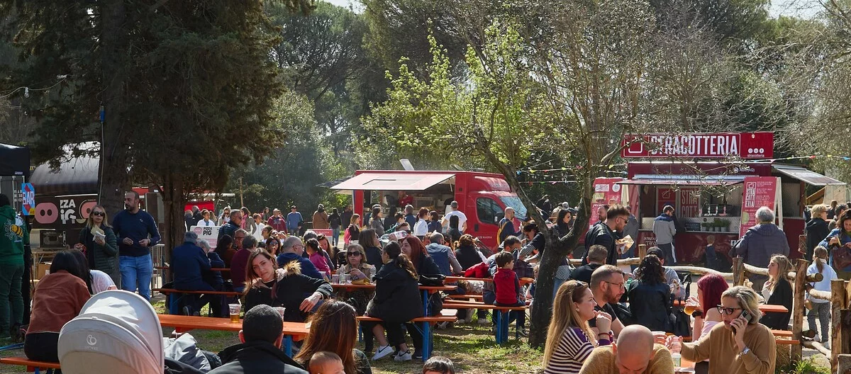 Hippie Market e Foodstock all'Appia Joy Park a Roma